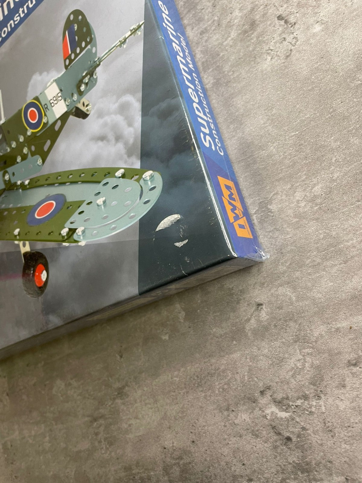Imperial War Museum Supermarine Spitfire Construction Model Gift 14+ 248 Pieces