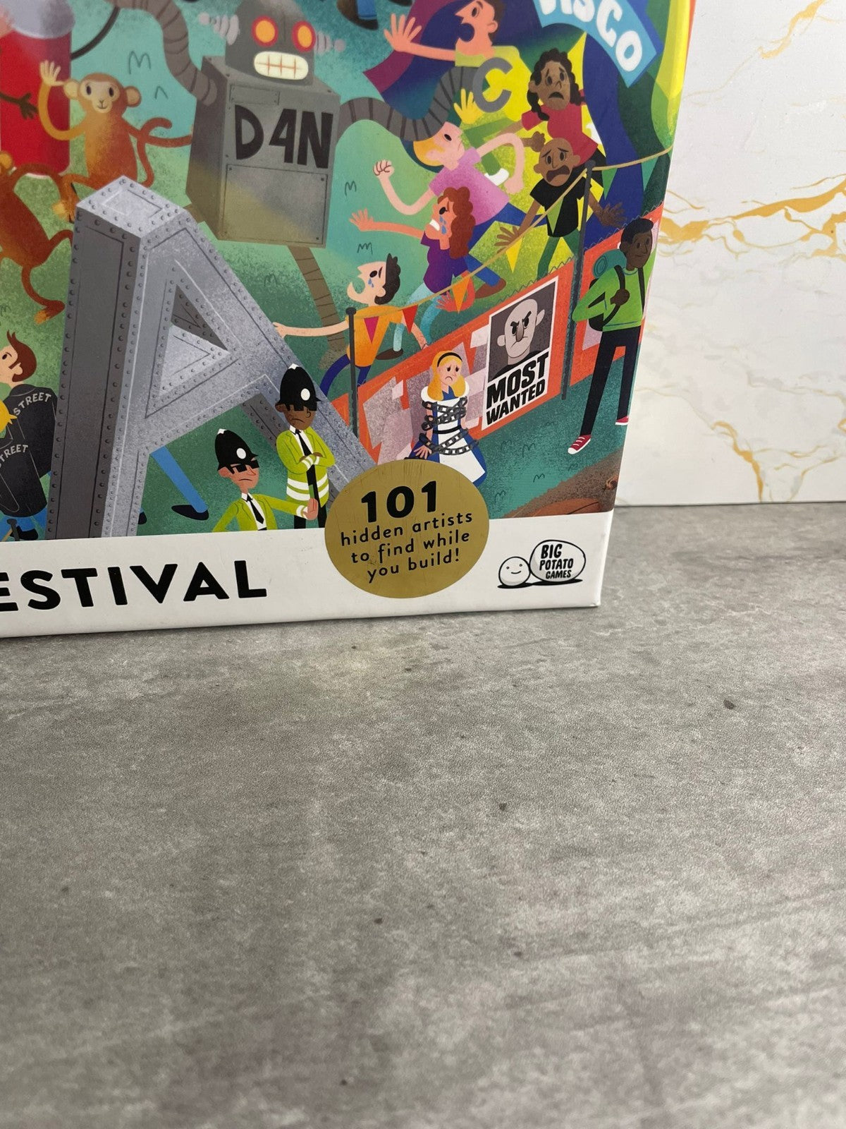 1000 Piece Puzzle 'Day At A Festival' Big Potato Games